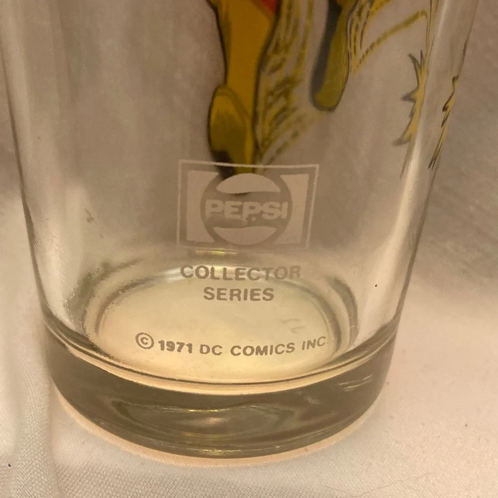 Flash 1971 Pepsi Superhero Glass Tumbler - Picture 2 of 4